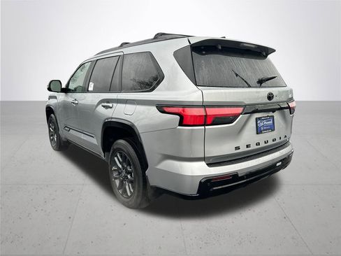 New 2026 Toyota Sequoia Platinum image 9