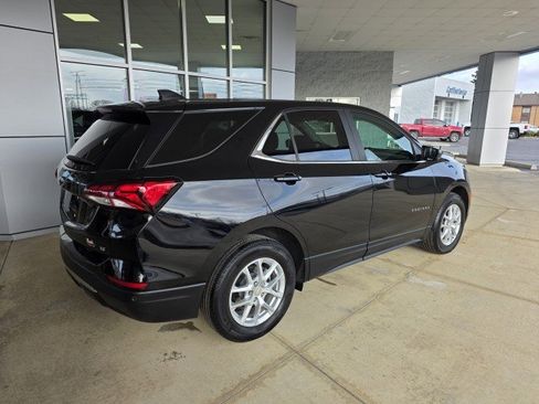 Used 2024 Chevrolet Equinox LT FWD image 29