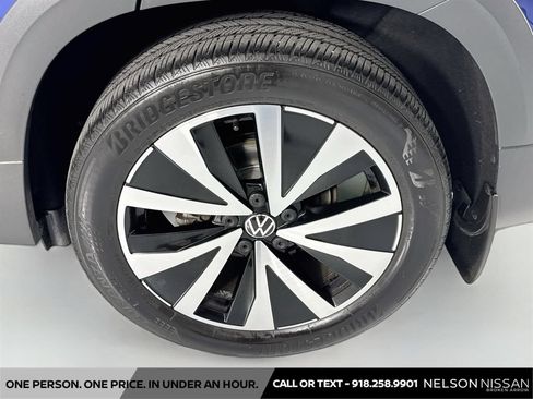 Used 2022 Volkswagen Taos SE AWD/4WD image 30