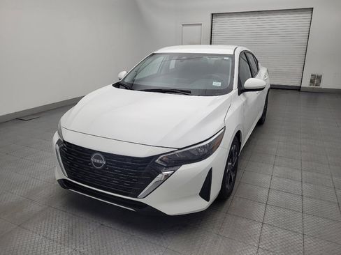 Used 2025 Nissan Sentra SV FWD image 15