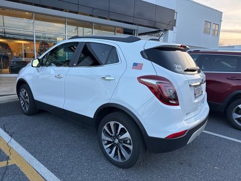 Used 2022 Buick Encore Preferred w/ Safety Package image 3