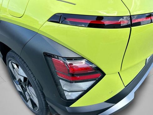 New 2026 Hyundai Kona Limited FWD image 38