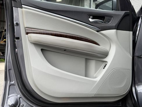 Used 2018 Acura MDX SH-AWD image 37