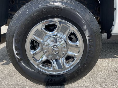 Used 2022 RAM 3500 Tradesman image 22