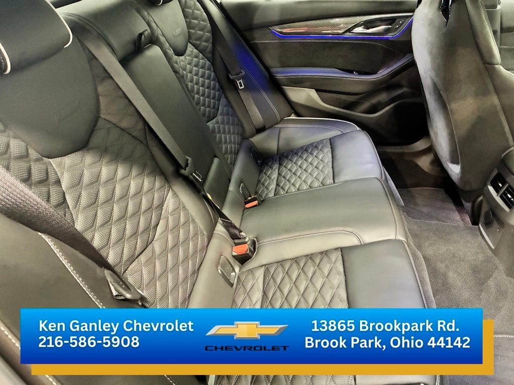 Used 2025 Cadillac CT5 V w/ Technology Package AWD/4WD image 19
