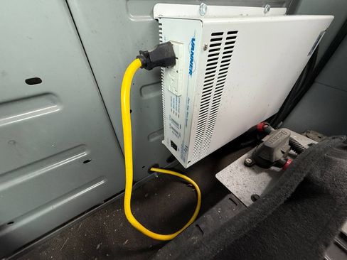 Used 2018 Ford Transit 250 148 Low Roof image 7