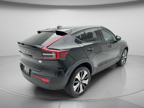Used 2023 Volvo C40 Recharge Core AWD/4WD image 8