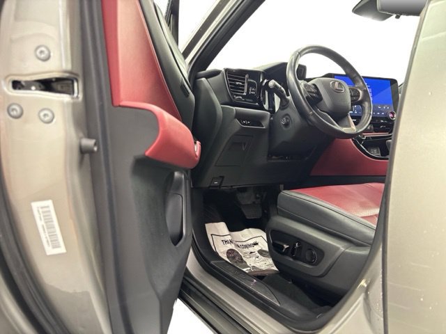 Used 2022 Lexus NX 350h AWD w/ Vision Package image 8