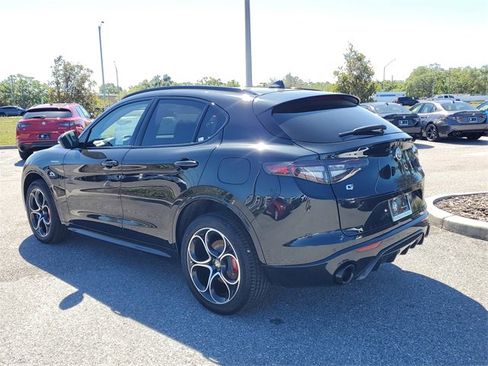 New 2025 Alfa Romeo Stelvio Sprint w/ Veloce Package image 3