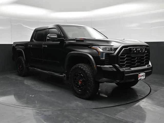 Used 2025 Toyota Tundra TRD Pro AWD/4WD image 5
