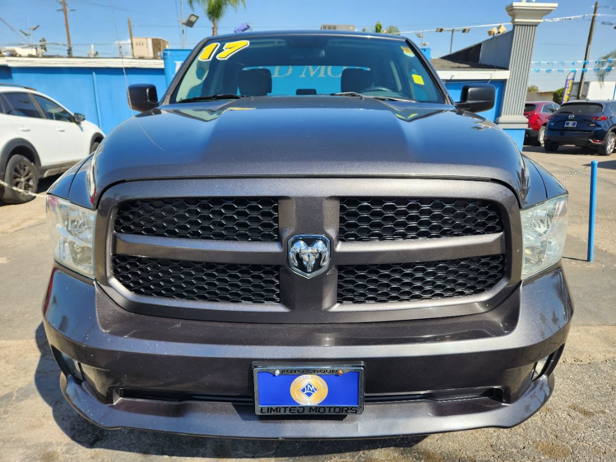 Used 2017 RAM 1500 Express w/ Express Value Package RWD image 2