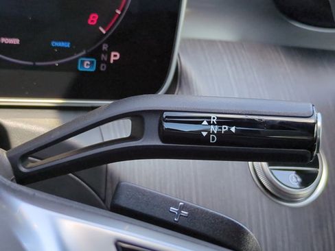 Used 2025 Mercedes-Benz C 300 Sedan image 18