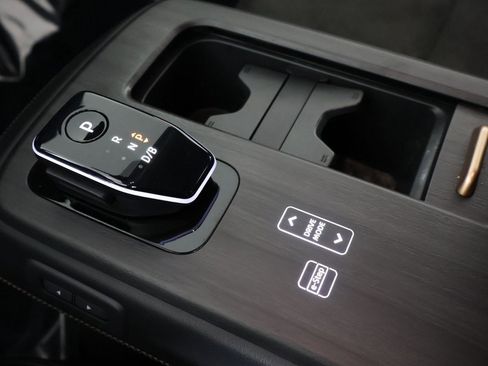 Used 2023 Nissan Ariya ENGAGE image 50