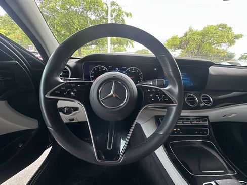 Used 2021 Mercedes-Benz E 350 Sedan image 15