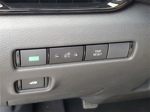 New 2025 Nissan Sentra SV w/ All-Weather Package image 7