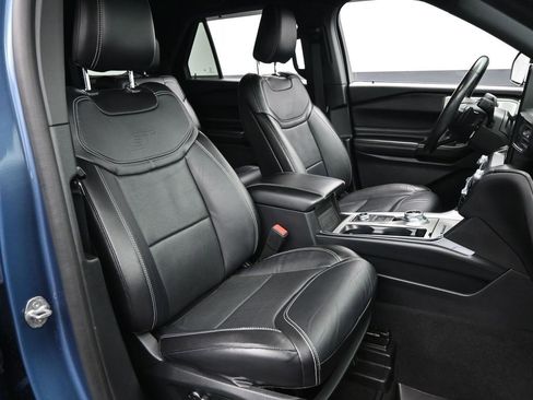 Used 2020 Ford Explorer ST w/ ST Street Pack image 34