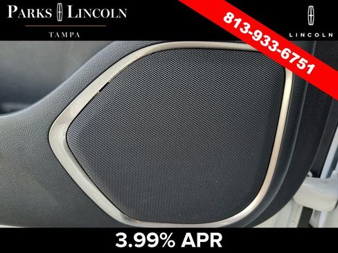 Certified 2022 Lincoln Nautilus Reserve w/ Luxury Package FWD image 17