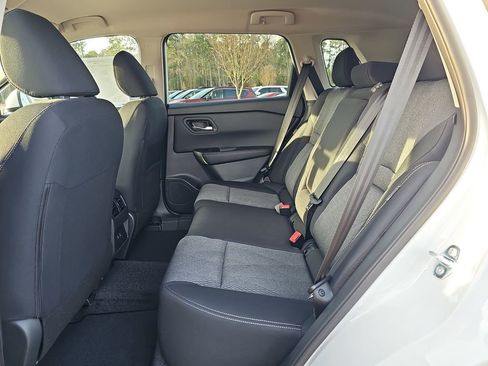 New 2026 Nissan Rogue SV FWD image 19