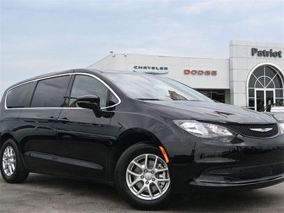 New 2026 Chrysler Voyager LX