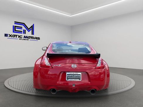 Used 2009 Nissan 370Z Touring image 4