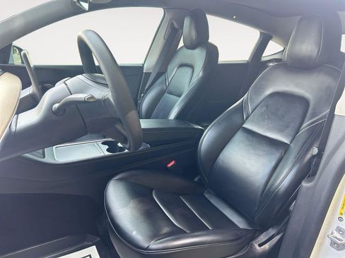 Used 2021 Tesla Model Y Performance AWD/4WD image 9