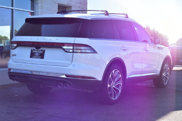 Used 2025 Lincoln Aviator Reserve w/ Illumination Package AWD/4WD image 19