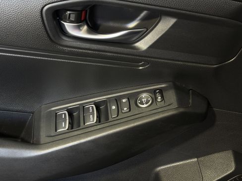 Used 2025 Honda Accord LX image 15