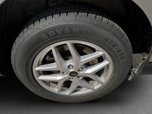 Used 2024 Ford Edge SEL AWD/4WD image 34