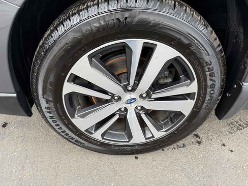 Used 2018 Subaru Outback 3.6R Limited image 8