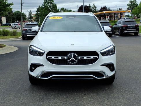 Certified 2025 Mercedes-Benz GLA 250 4MATIC image 9