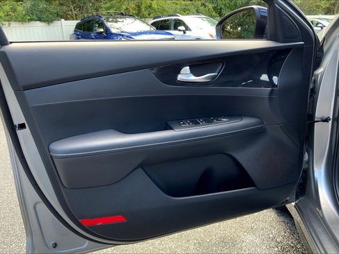 Used 2023 Kia Forte GT-Line image 25