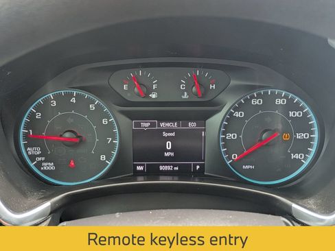 Used 2019 Chevrolet Equinox LS FWD image 17
