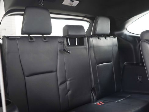 Used 2025 Toyota Highlander XSE AWD/4WD image 14