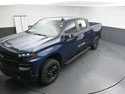 Used 2021 Chevrolet Silverado 1500 LT Trail Boss w/ Convenience Package II AWD/4WD image 16