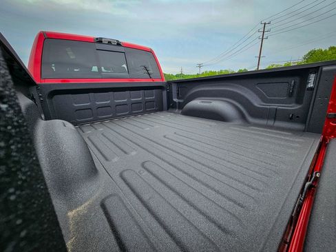 New 2026 RAM 2500 Laramie w/ Night Edition AWD/4WD image 6