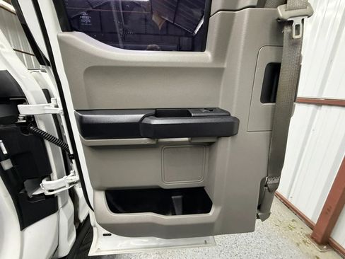 Used 2019 Ford F250 XL w/ XL Value Package AWD/4WD image 15