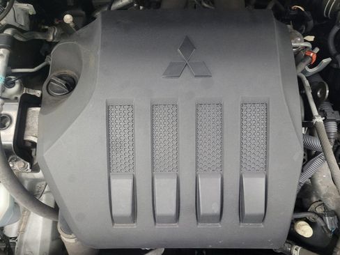 Used 2020 Mitsubishi Eclipse Cross SE image 30