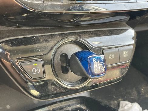 Used 2021 Toyota Prius XLE w/ Advanced Technology Package image 6