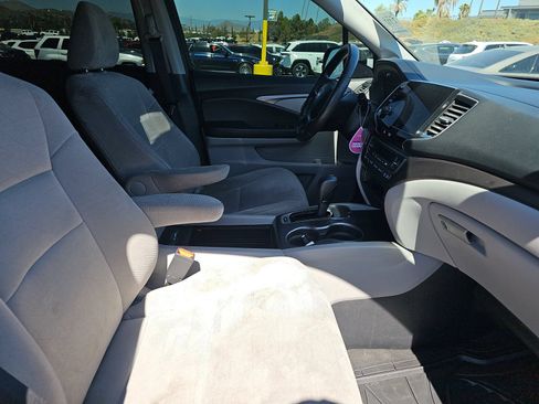 Used 2019 Honda Pilot EX image 10