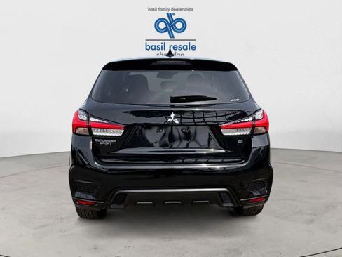Used 2025 Mitsubishi Outlander Sport AWD image 5