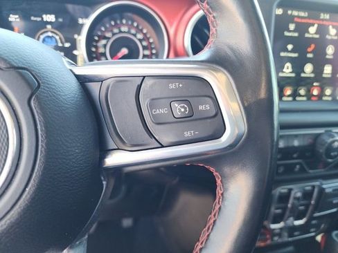 Used 2021 Jeep Wrangler Unlimited Rubicon AWD/4WD image 36