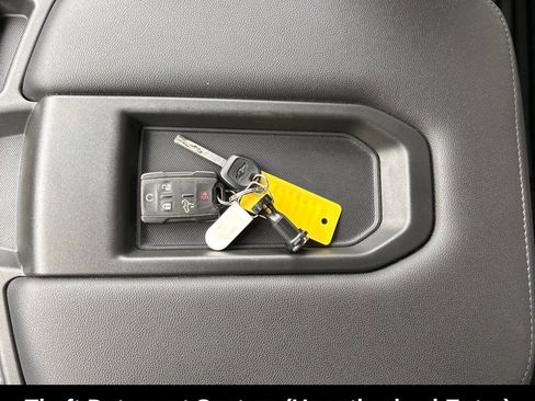 Used 2020 Chevrolet Silverado 1500 Custom Trail Boss w/ Custom Convenience Package image 31