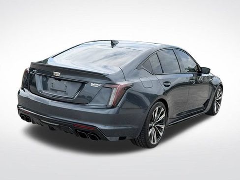 Used 2022 Cadillac CT5 V Blackwing RWD image 7