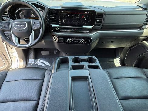 Used 2026 GMC Sierra 1500 SLT AWD/4WD image 26