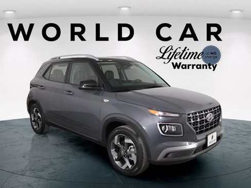 New 2025 Hyundai Venue Limited FWD image 3