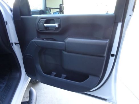 New 2026 GMC Sierra 2500 Pro w/ 1SA Pro Safety Plus Package AWD/4WD image 29
