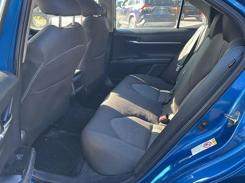 Used 2019 Toyota Camry LE FWD image 9