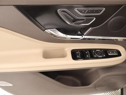 Used 2024 Lincoln Corsair FWD image 16