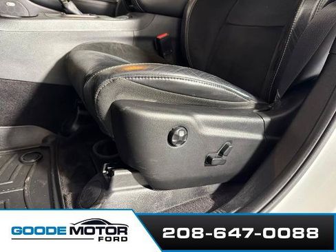 Used 2018 Dodge Durango SRT w/ Trailer Tow Group IV AWD/4WD image 11
