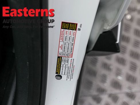 Used 2022 Nissan Rogue SL w/ SL Premium Package image 35